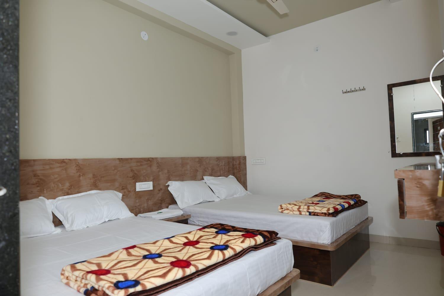 Shree Jyotirlinga Residency Hotell Ellora Exteriör bild